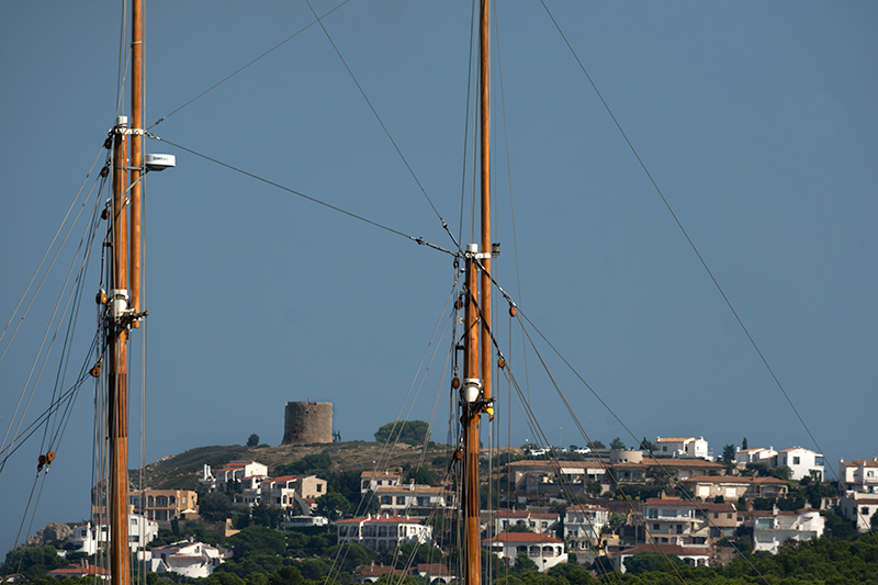 La Torre de Montgo ( Al mig )