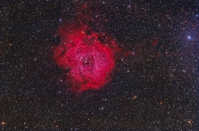 Nebulosa de la "Roseta" i cúmul d'estels associat