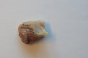 Fragments de sílex i de ceràmica. 18de22