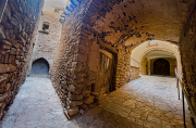Passejant per:  Montfalcó Murallat